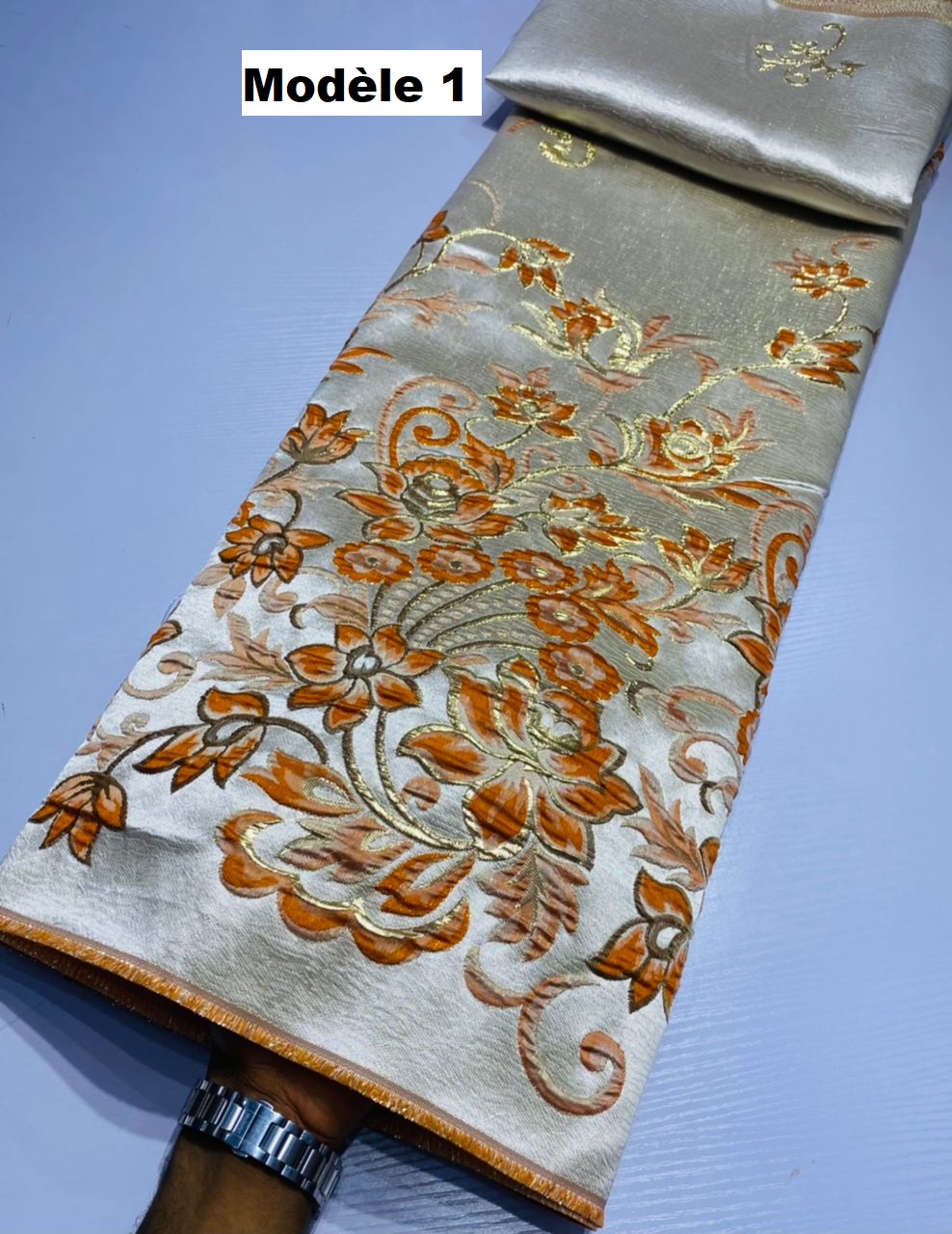 BROCADE 1