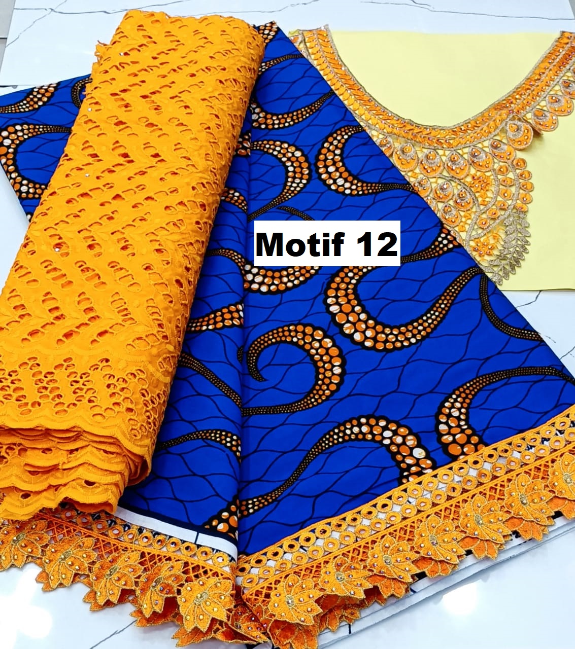 DUO PAGNES BRODÉS + DRY LACE 12